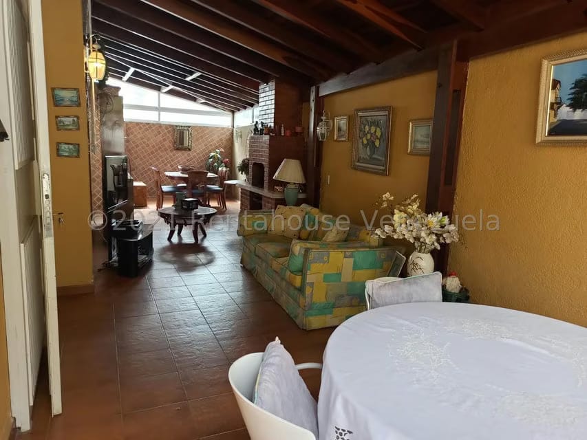 Casa (Duplex) en Venta en Los Naranjos del Cafetal, Distrito Metropolitano - 15