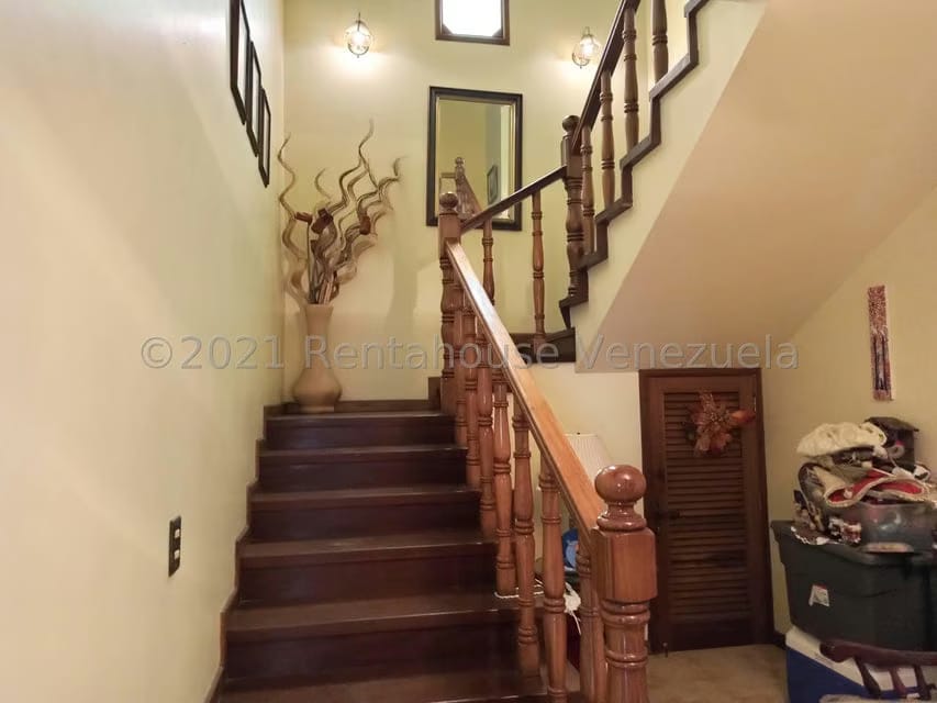 Casa (Duplex) en Venta en Los Naranjos del Cafetal, Distrito Metropolitano - 17