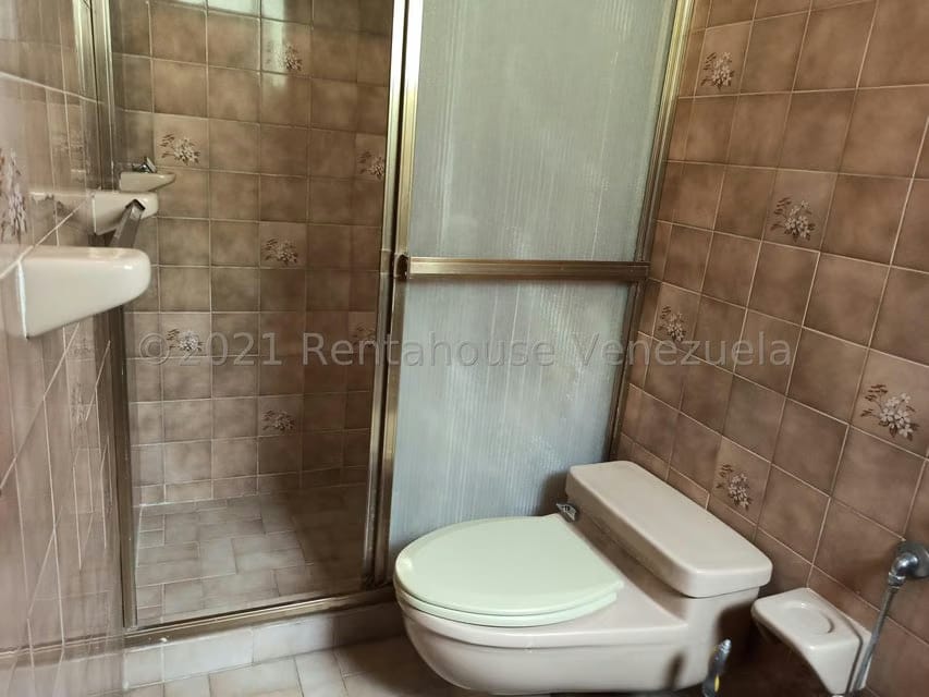 Casa (Duplex) en Venta en Los Naranjos del Cafetal, Distrito Metropolitano - 38