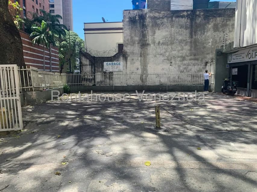 Comercial (Galpon - Deposito) en Alquiler en Sabana Grande, Distrito Metropolitano - 12