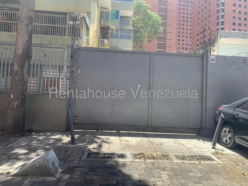 Comercial (Galpon - Deposito) en Alquiler en Sabana Grande, Distrito Metropolitano - 18