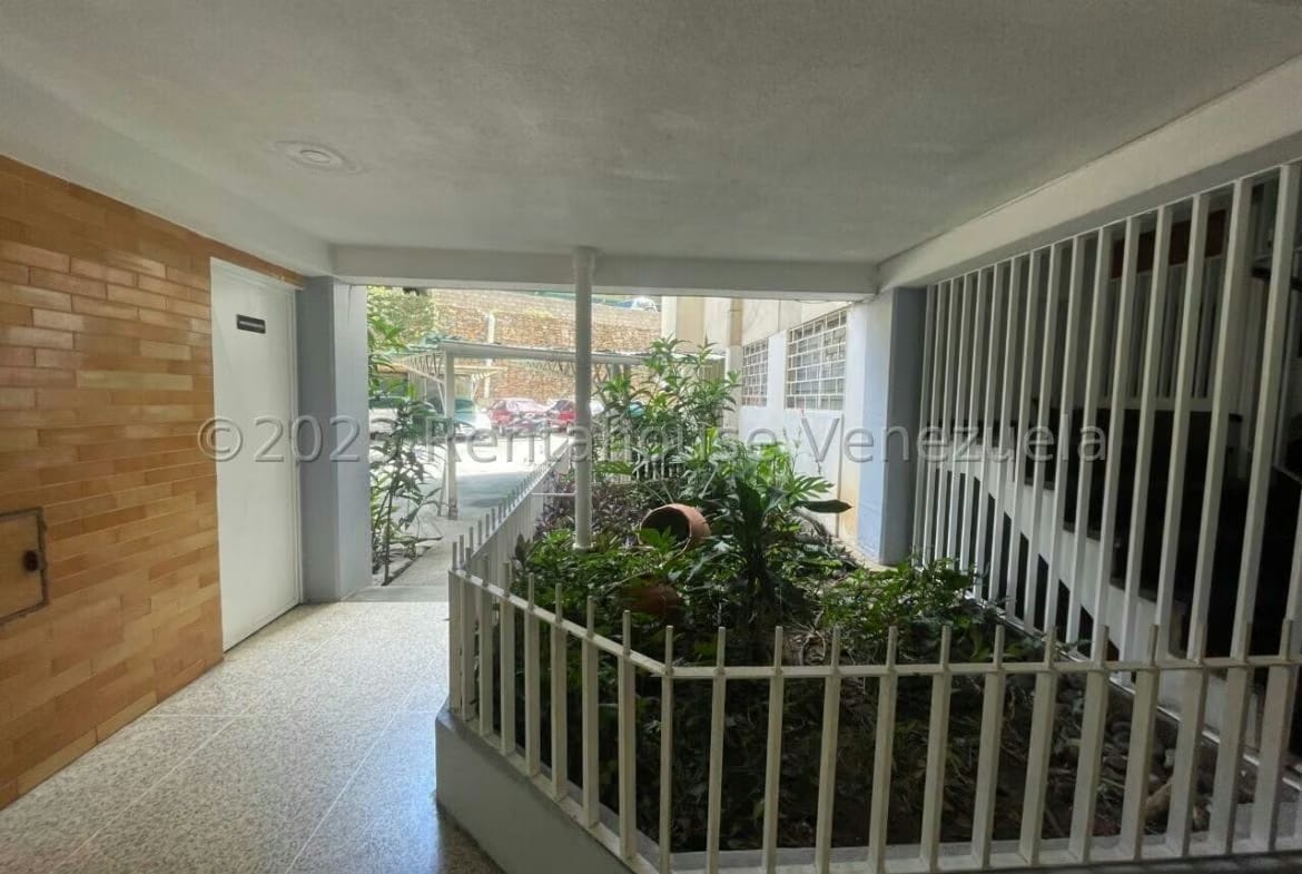 APARTAMENTO EN VENTA-CECILIA GUTIERREZ - 8
