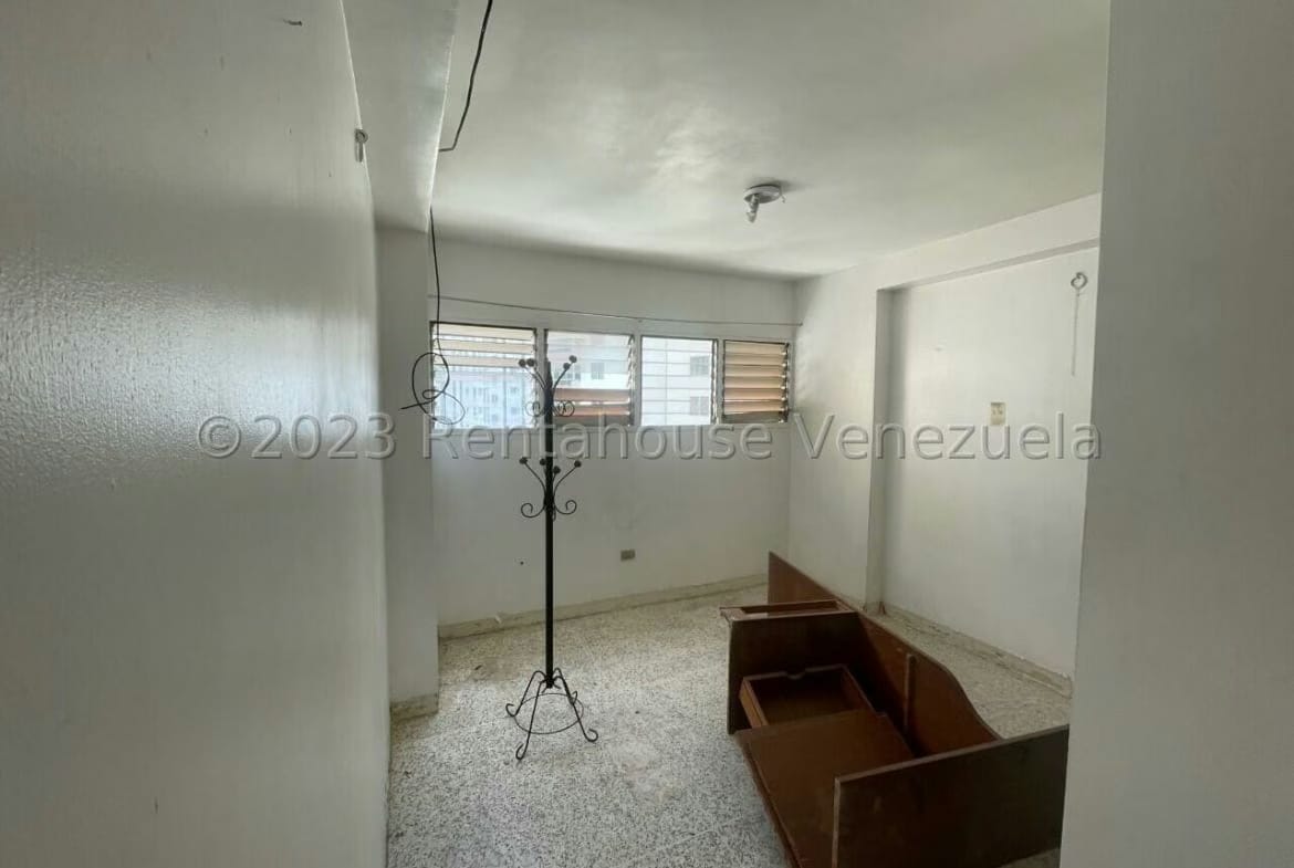 APARTAMENTO EN VENTA-CECILIA GUTIERREZ - 10