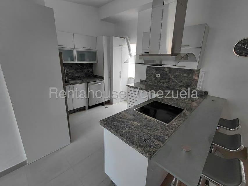 Apartamento (1 Nivel) en Alquiler en Miravila, Distrito Metropolitano - 14