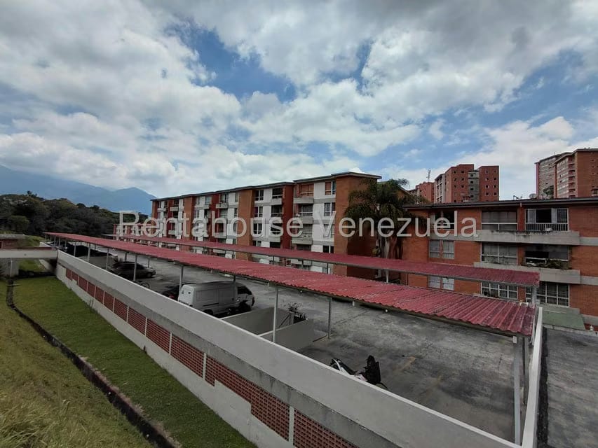 Apartamento (1 Nivel) en Alquiler en Miravila, Distrito Metropolitano - 3