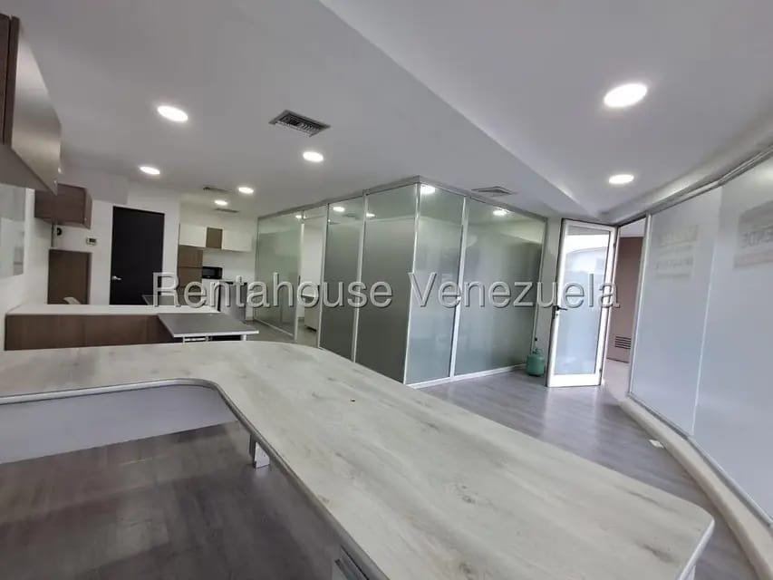 Comercial (Local Comercial) en Alquiler en Prebo II, Carabobo - 15