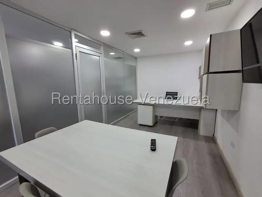 Comercial (Local Comercial) en Alquiler en Prebo II, Carabobo - 21