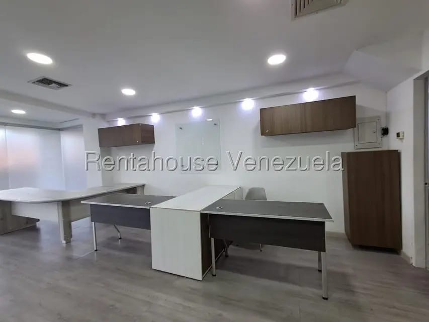 Comercial (Local Comercial) en Alquiler en Prebo II, Carabobo - 4