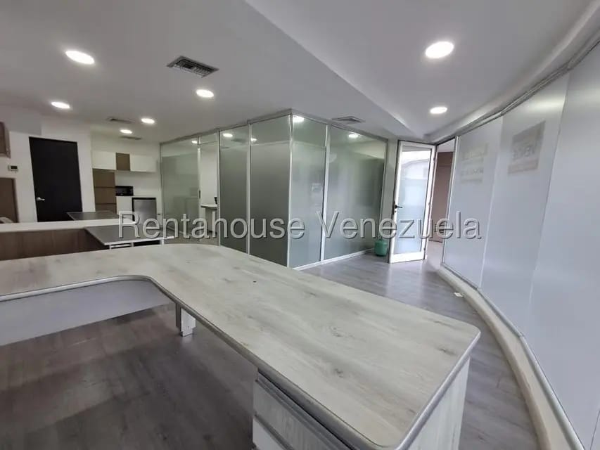 Comercial (Local Comercial) en Alquiler en Prebo II, Carabobo - 6