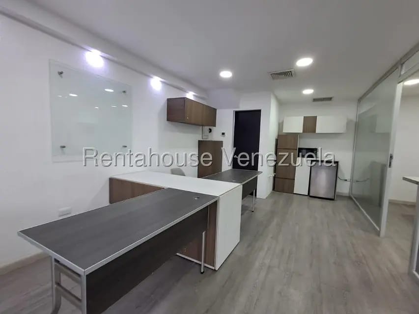 Comercial (Local Comercial) en Alquiler en Prebo II, Carabobo - 8
