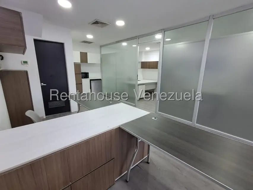 Comercial (Local Comercial) en Alquiler en Prebo II, Carabobo - 10