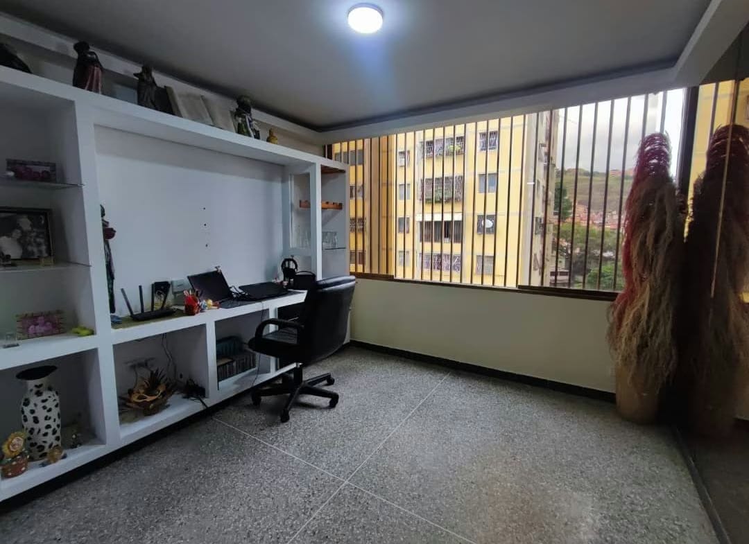 Venta oportunidad Apartamento actual El Valle Caracas - 3