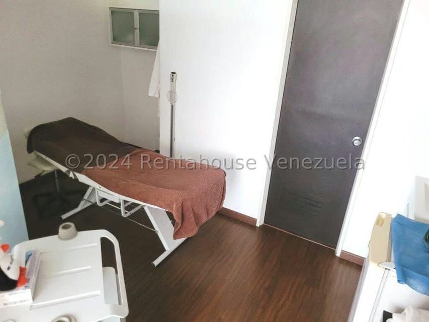 Comercial (Oficina) en Venta en La Lagunita Country Club, Distrito Metropolitano - 13
