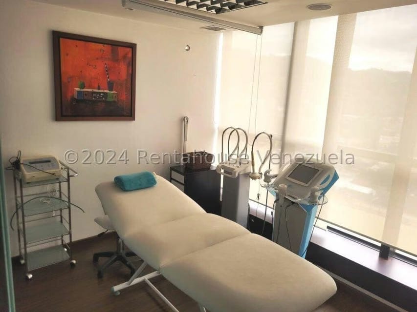 Comercial (Oficina) en Venta en La Lagunita Country Club, Distrito Metropolitano - 15