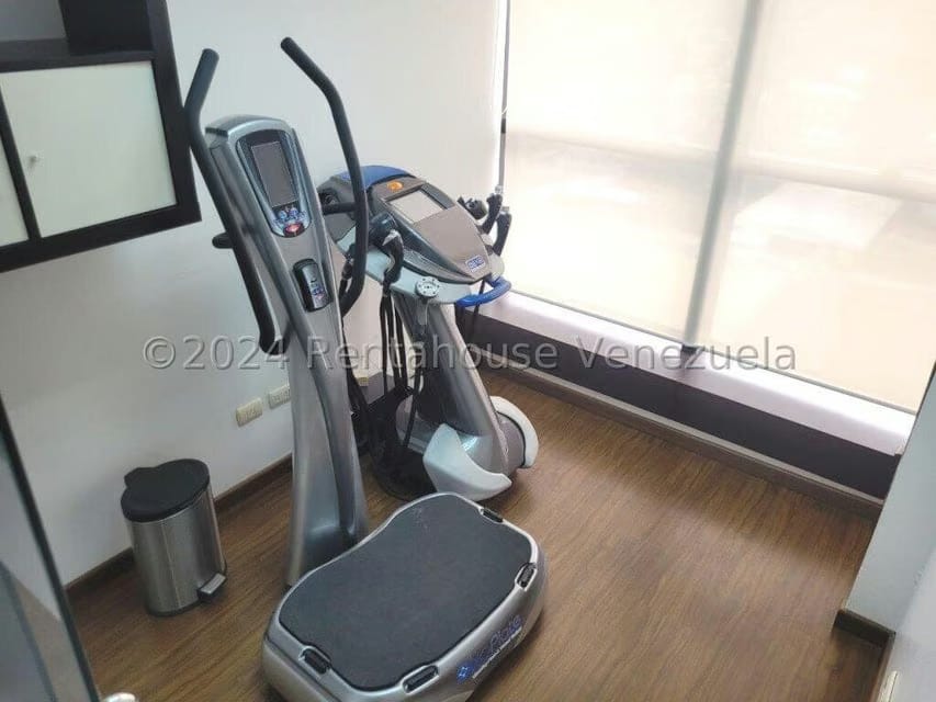 Comercial (Oficina) en Venta en La Lagunita Country Club, Distrito Metropolitano - 16