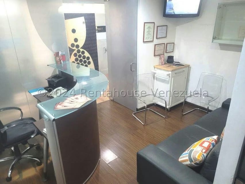Comercial (Oficina) en Venta en La Lagunita Country Club, Distrito Metropolitano - 5