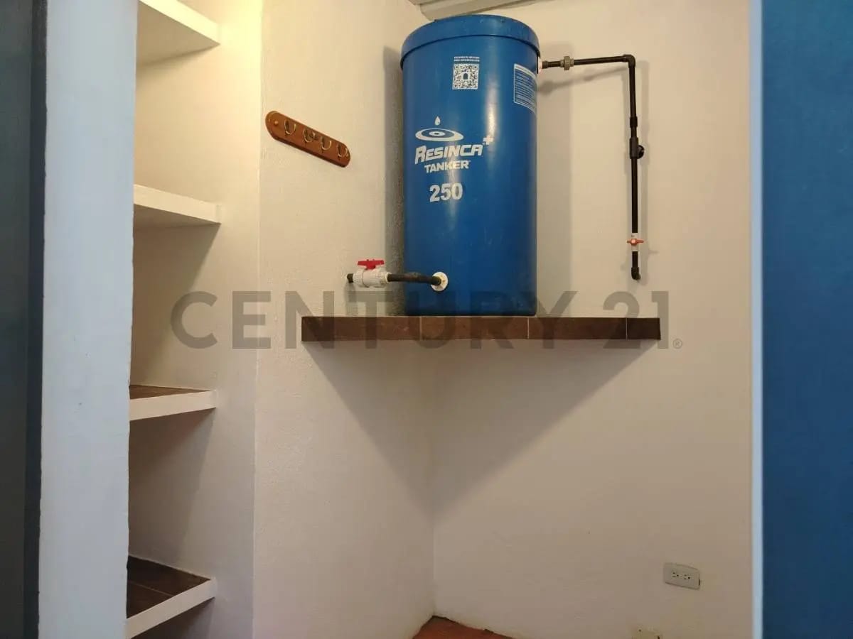 CASA EN PLAYA EL AGUA CON POTENCIAL TURISTICO Y COMERCIAL - 12