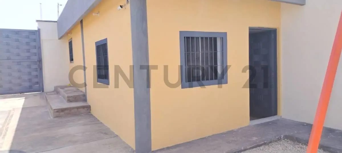 CASA EN PLAYA EL AGUA CON POTENCIAL TURISTICO Y COMERCIAL - 8