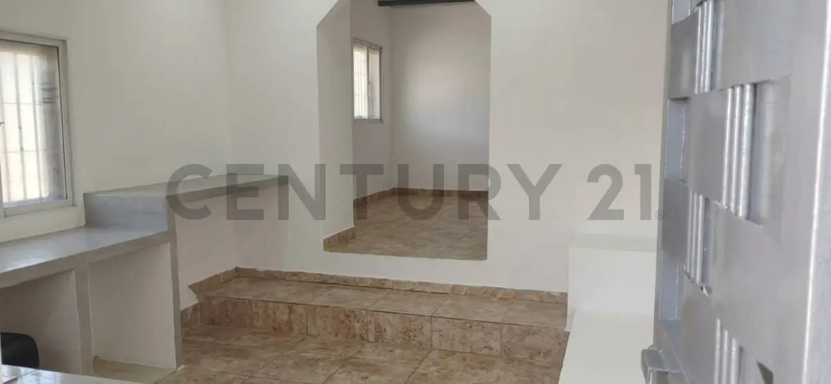 CASA EN PLAYA EL AGUA CON POTENCIAL TURISTICO Y COMERCIAL - 9