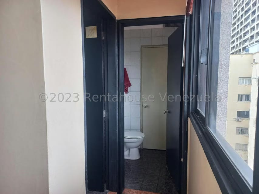Comercial (Oficina) en Venta en Sabana Grande, Distrito Metropolitano - 12