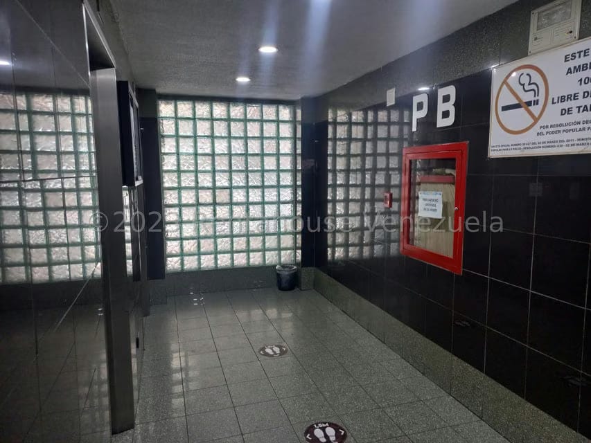 Comercial (Oficina) en Venta en Sabana Grande, Distrito Metropolitano - 3