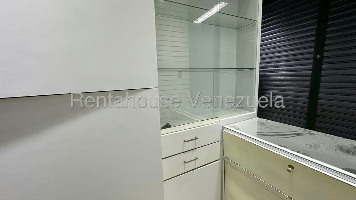 Comercial (Local Comercial) en Venta en Chacao, Distrito Metropolitano - 12