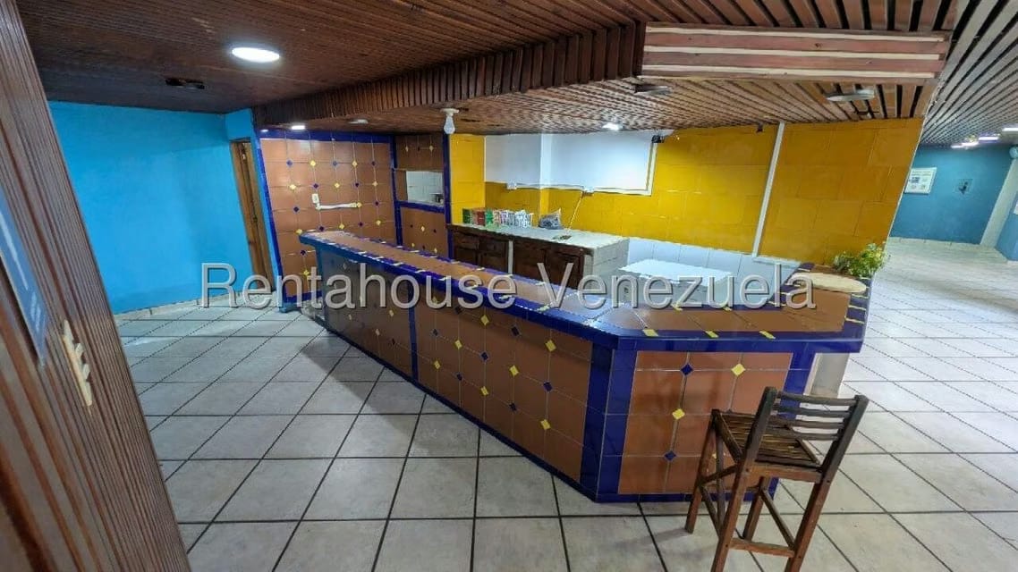Comercial (Local Comercial) en Venta en Porlamar, Nueva Esparta - 4