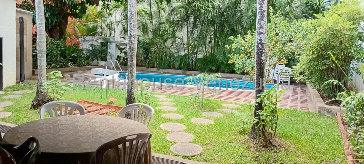 Apartamento (1 Nivel) en Alquiler en La Castellana, Distrito Metropolitano - 37