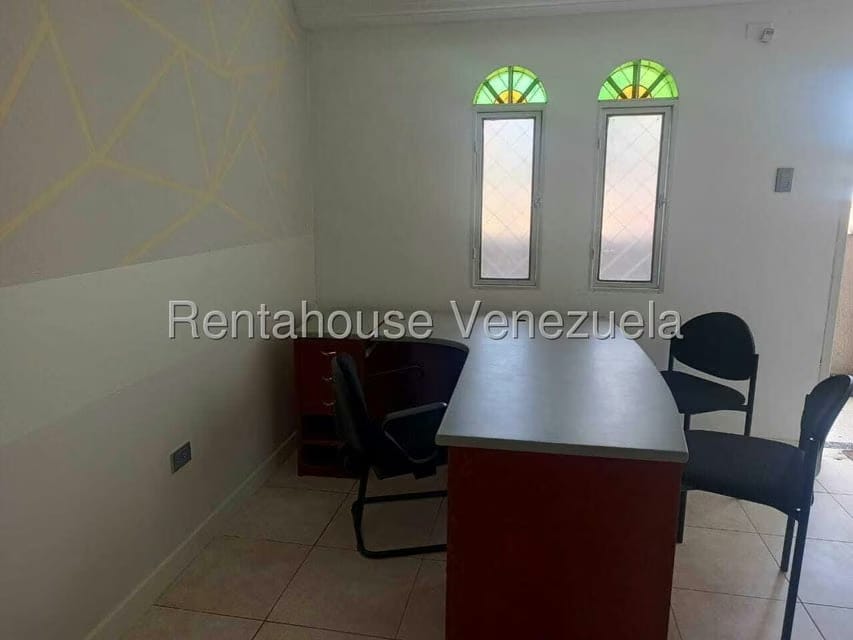 Comercial (Local Comercial) en Alquiler en Tierra Negra, Zulia - 12