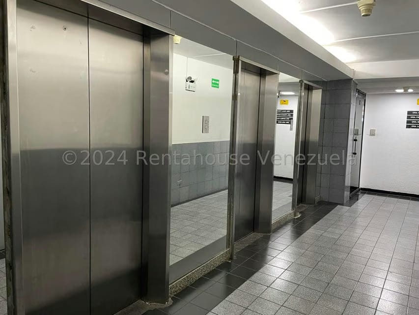 Comercial (Oficina) en Venta en La California Norte, Distrito Metropolitano - 28
