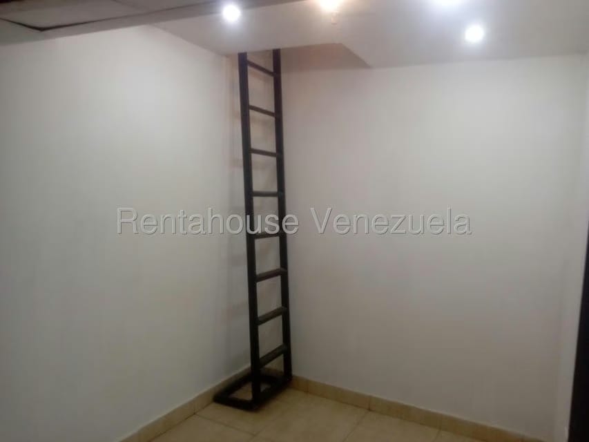 Comercial (Local Comercial) en Alquiler en Morro II, Carabobo - 8