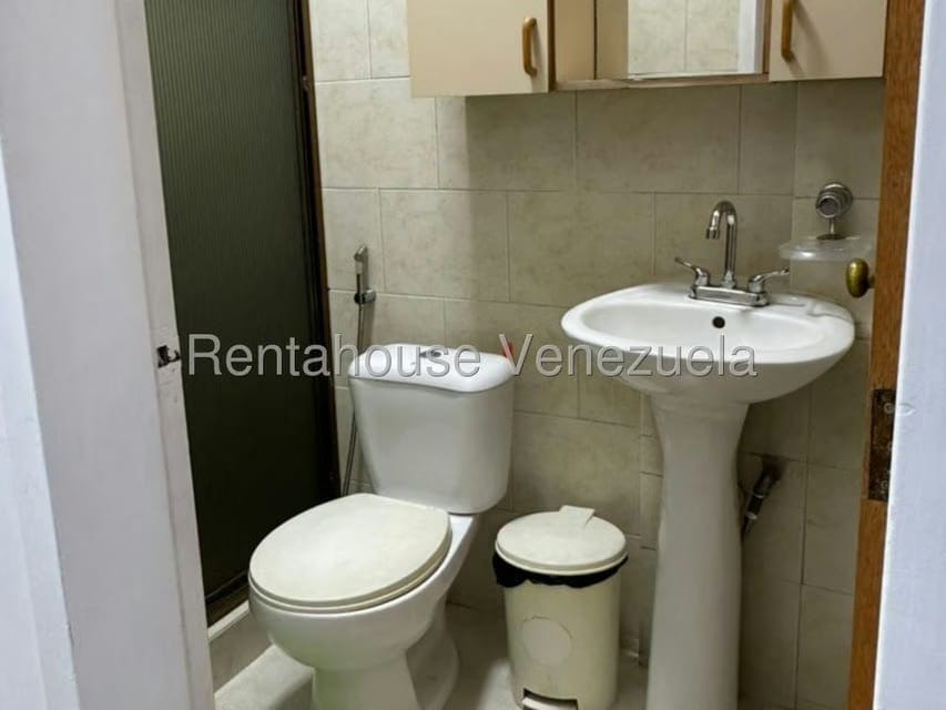 Apartamento (1 Nivel) en Alquiler en Parroquia San Jose, Distrito Metropolitano - 10