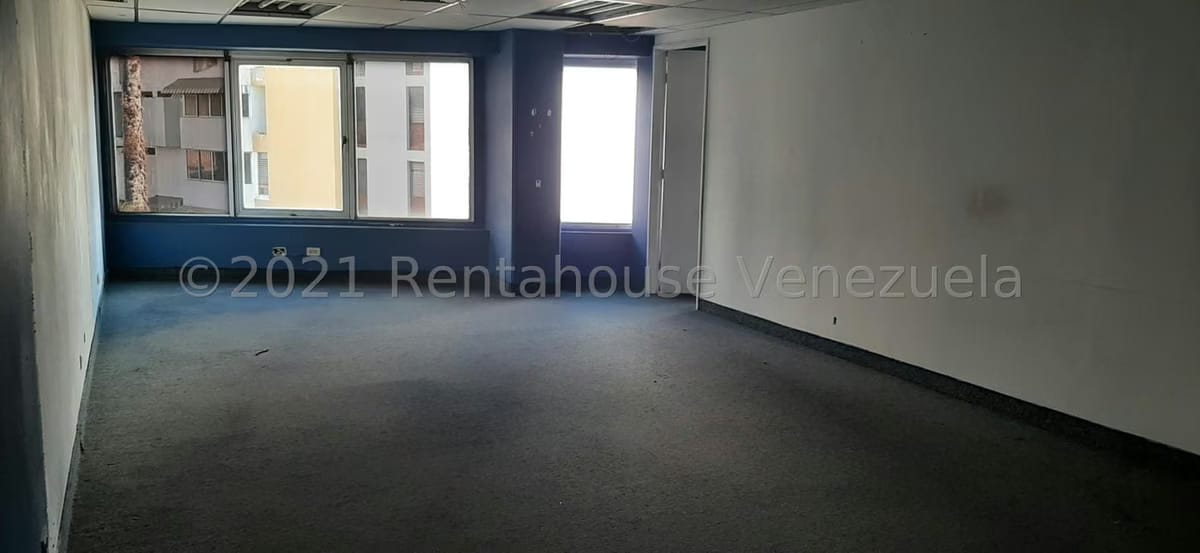 Comercial (Oficina) en Alquiler en El Marques, Distrito Metropolitano - 13