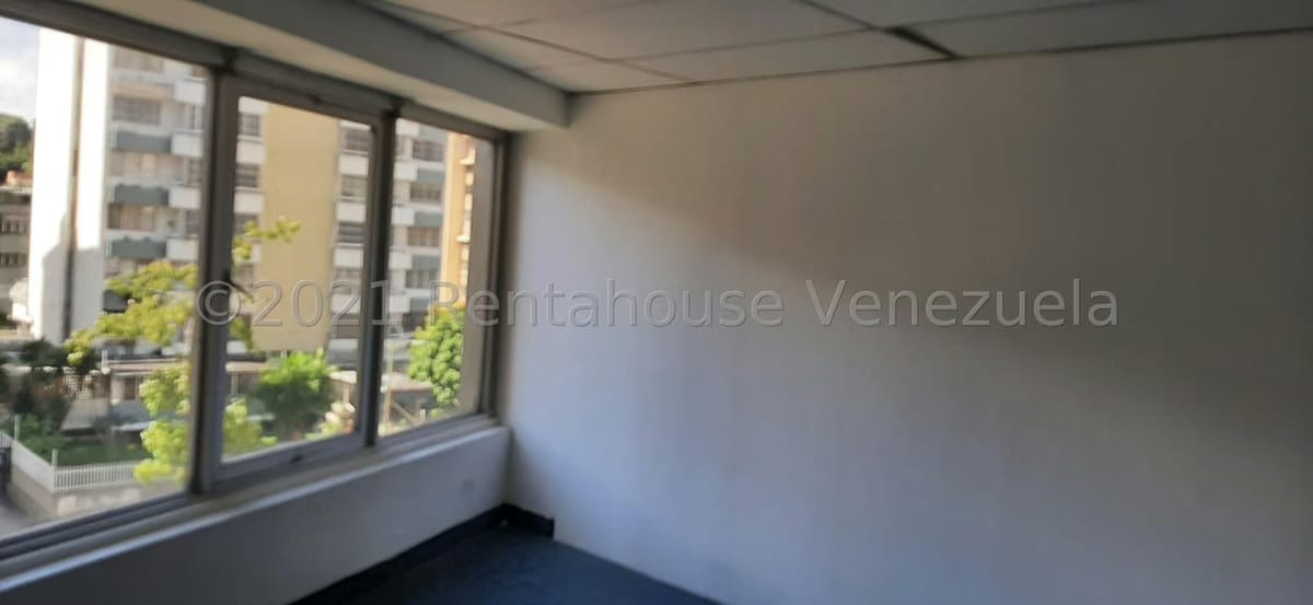 Comercial (Oficina) en Alquiler en El Marques, Distrito Metropolitano - 7