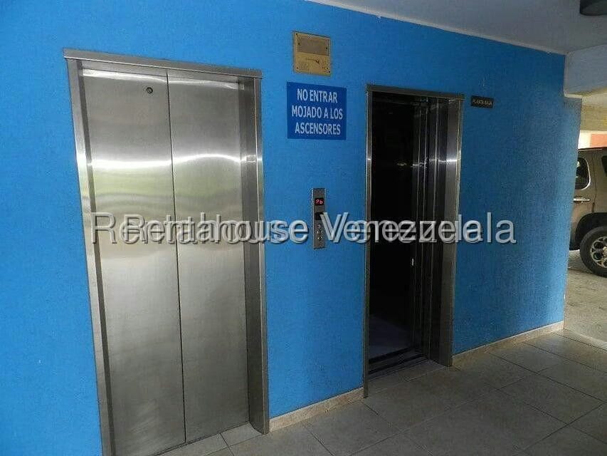 Apartamento (1 Nivel) en Alquiler en Puerto Encantado, Miranda - 10
