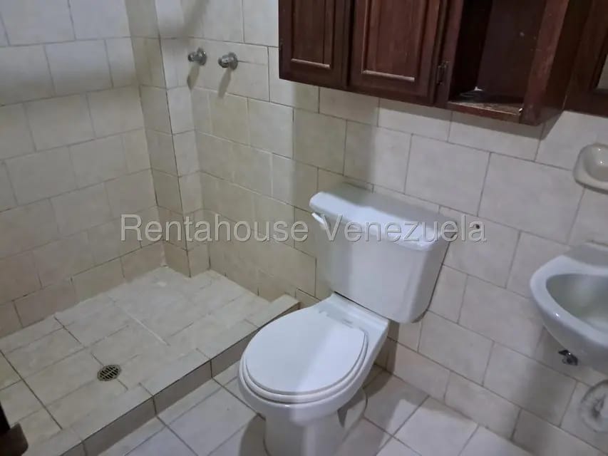 Apartamento (1 Nivel) en Venta en Los Guayabitos, Carabobo - 17