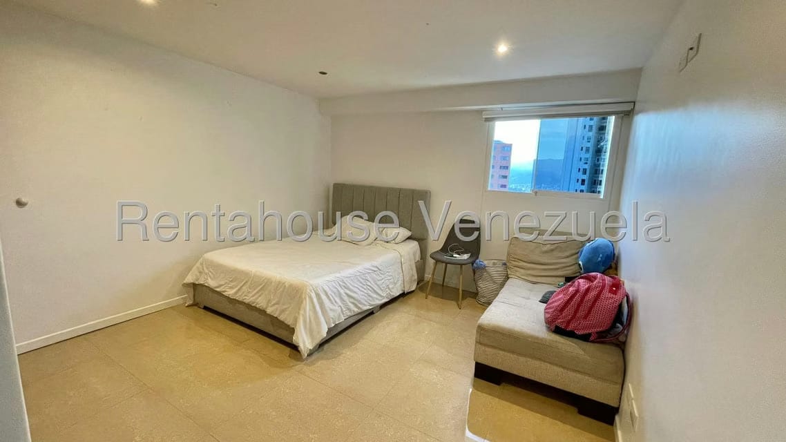 Apartamento (1 Nivel) en Venta en Los Naranjos del Cafetal, Distrito Metropolitano - 28