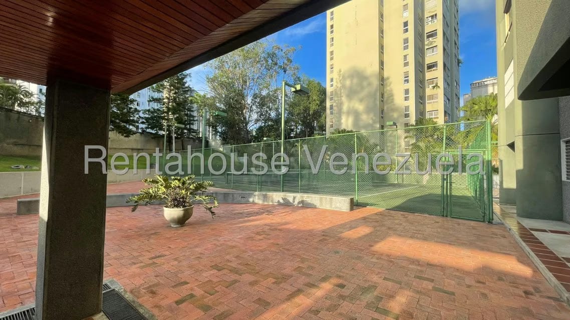 Apartamento (1 Nivel) en Venta en Los Naranjos del Cafetal, Distrito Metropolitano - 5