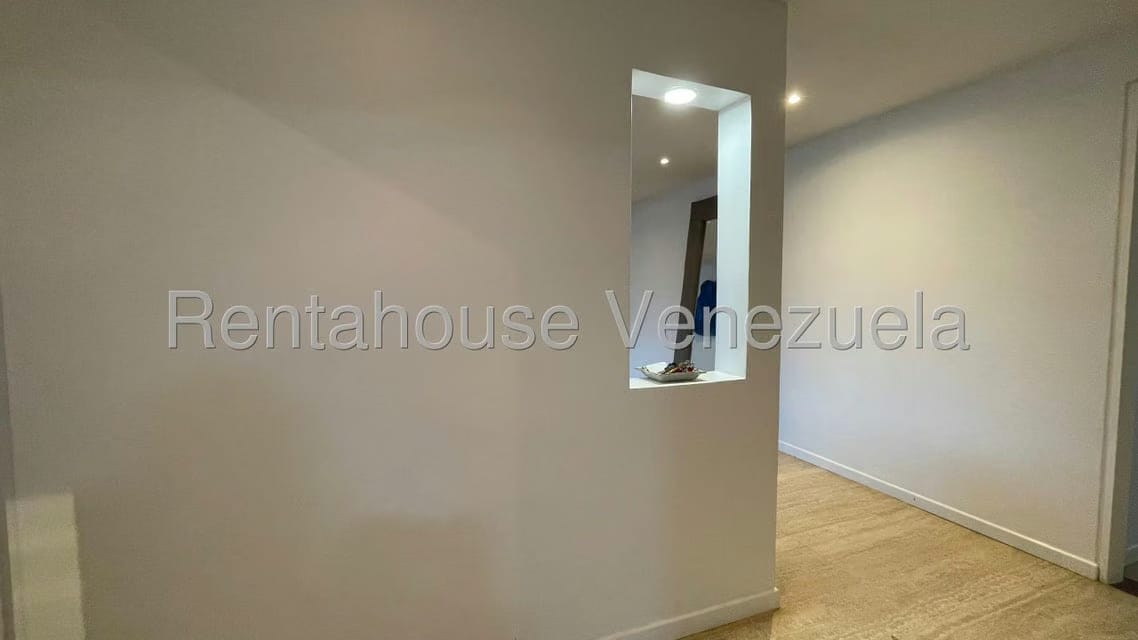 Apartamento (1 Nivel) en Venta en Los Naranjos del Cafetal, Distrito Metropolitano - 8