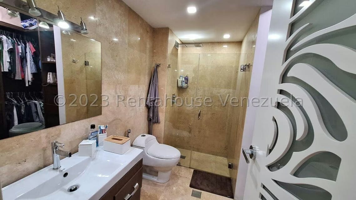 Apartamento (1 Nivel) en Venta en Lomas del Sol, Distrito Metropolitano - 14
