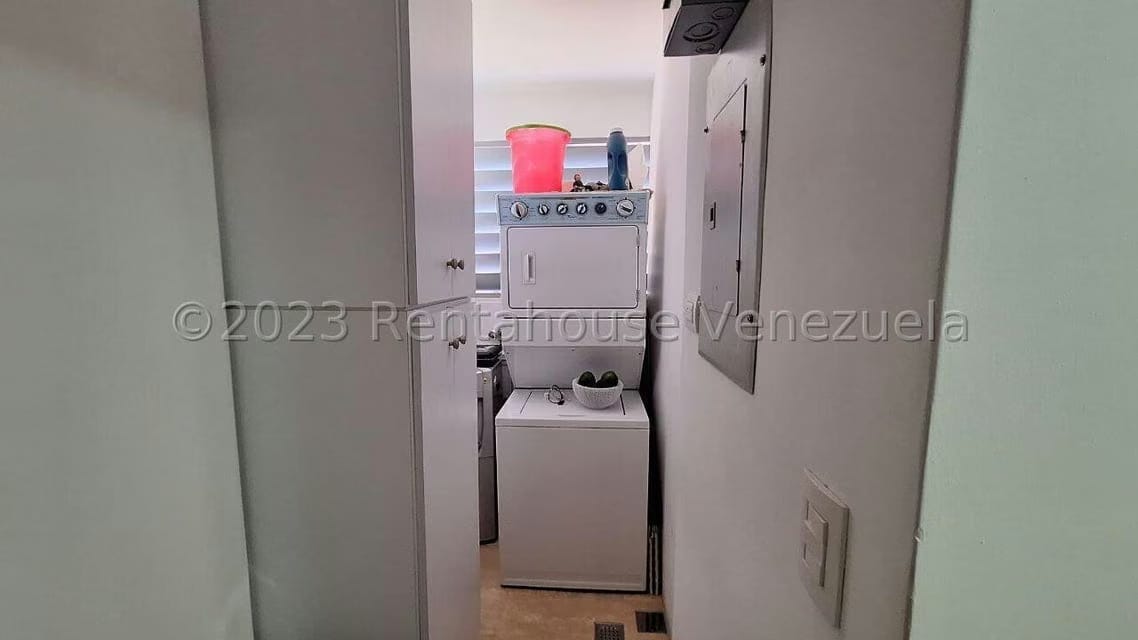Apartamento (1 Nivel) en Venta en Lomas del Sol, Distrito Metropolitano - 32