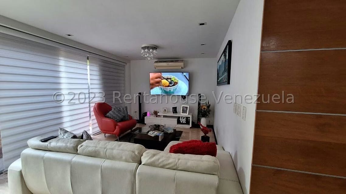 Apartamento (1 Nivel) en Venta en Lomas del Sol, Distrito Metropolitano - 33