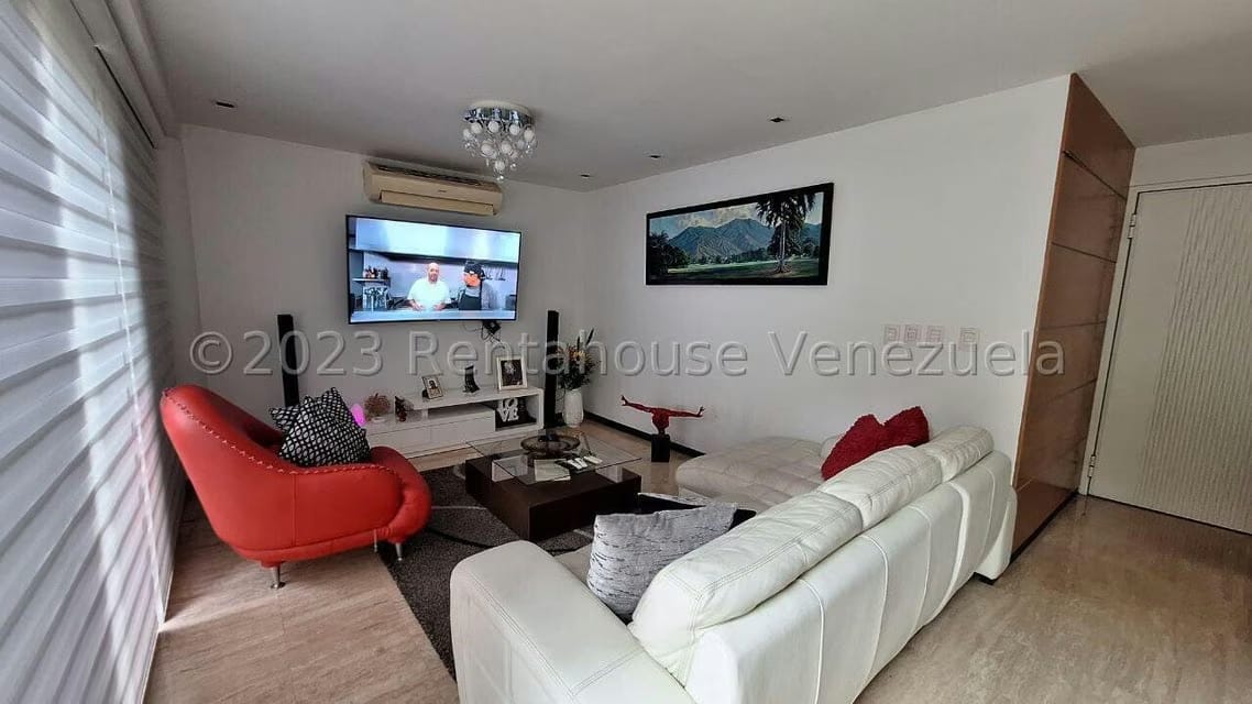Apartamento (1 Nivel) en Venta en Lomas del Sol, Distrito Metropolitano - 5