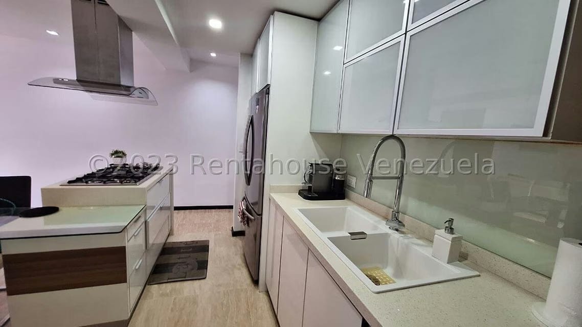 Apartamento (1 Nivel) en Venta en Lomas del Sol, Distrito Metropolitano - 10