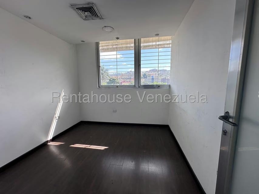 Comercial (Oficina) en Venta en La Trinidad, Distrito Metropolitano - 19