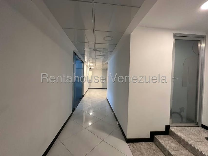 Comercial (Oficina) en Venta en La Trinidad, Distrito Metropolitano - 6