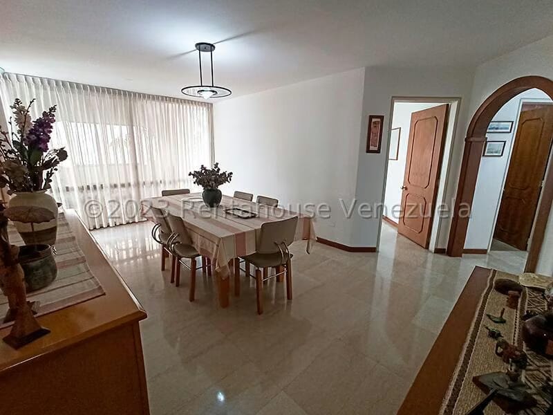 Apartamento (Penthouse) en Venta en La Campiña, Distrito Metropolitano - 2