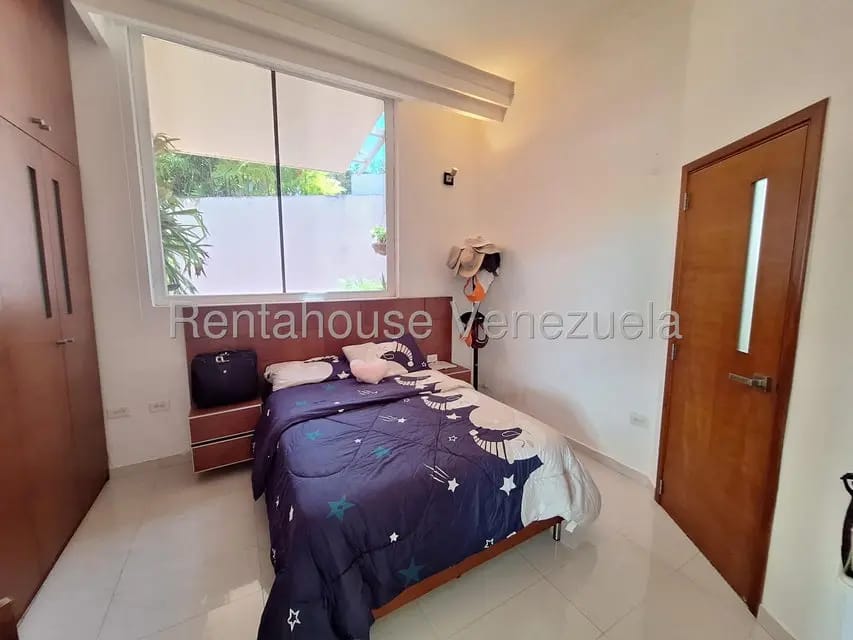 Casa (1 Nivel) en Venta en Altos de Guataparo, Carabobo - 17