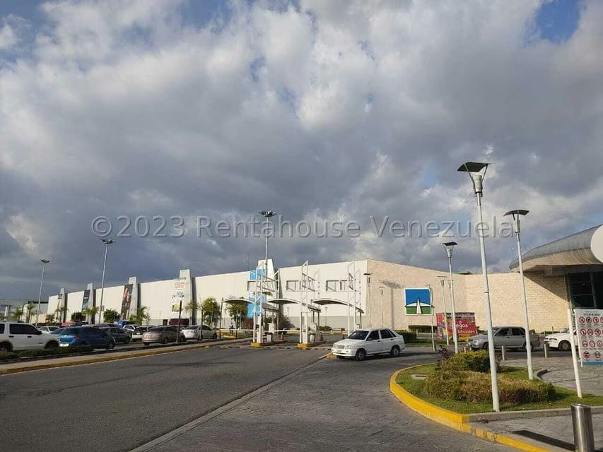Comercial (Local Comercial) en Alquiler en Los Libertadores, Aragua - 18