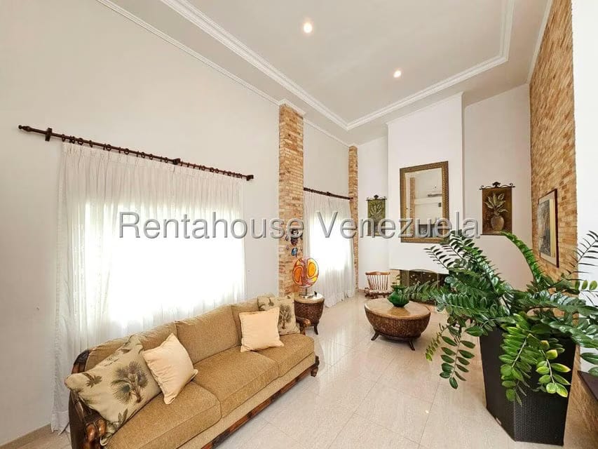 Casa (Duplex) en Venta en La Lagunita Country Club, Distrito Metropolitano - 15